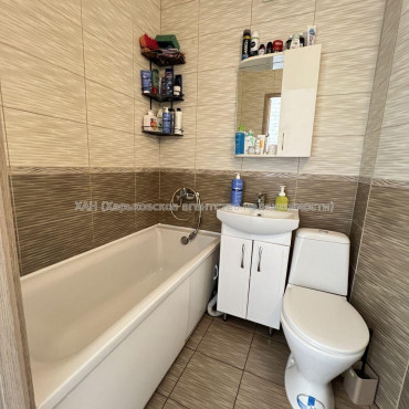 Продам квартиру, Владислава Зубенко ул. , 1 кім., 37 м², евроремонт 