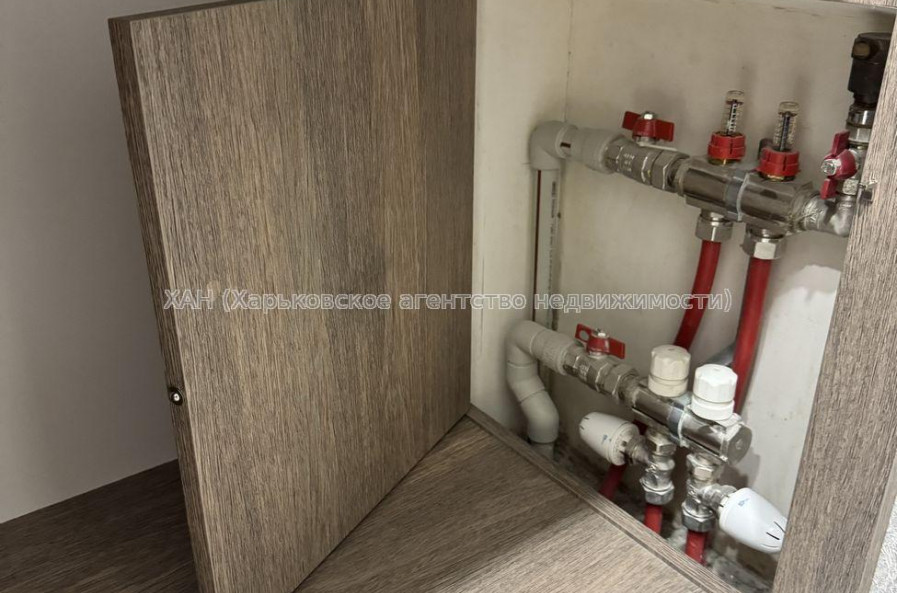 Продам квартиру, Победы просп. , 1 кім., 37.40 м², евроремонт 