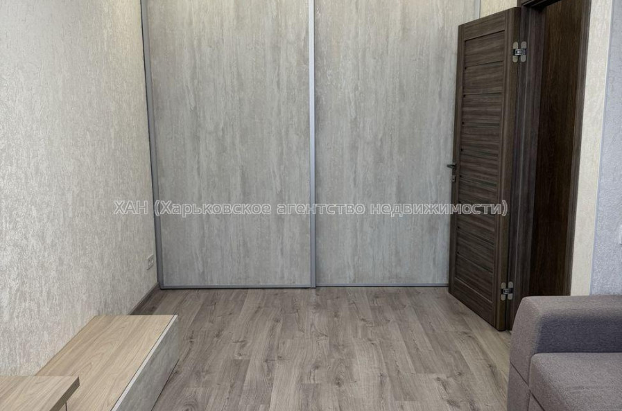 Продам квартиру, Победы просп. , 1 кім., 37.40 м², евроремонт 