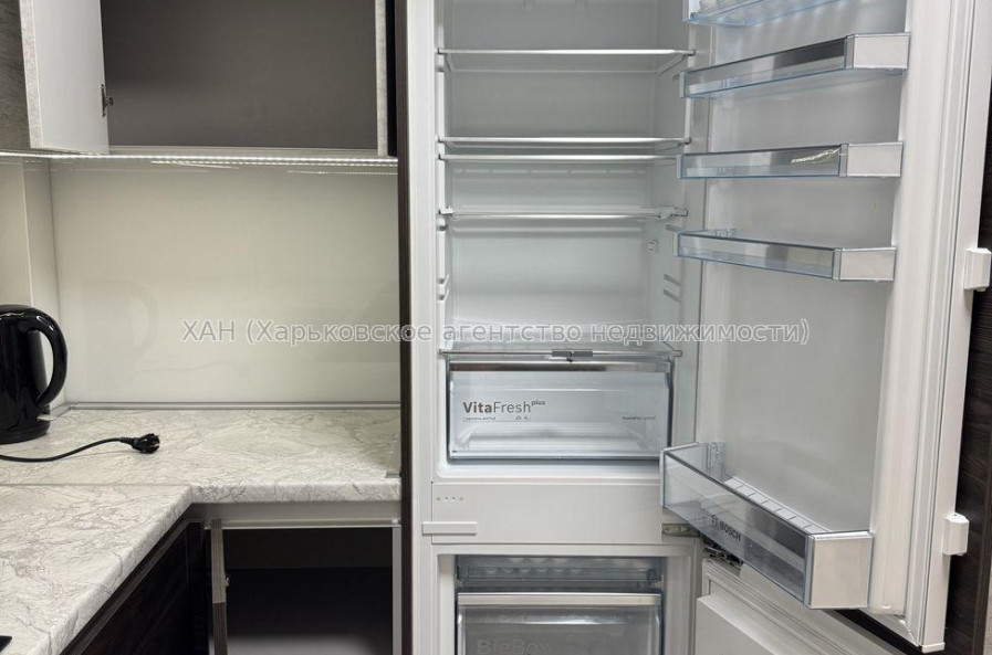 Продам квартиру, Победы просп. , 1 кім., 37.40 м², евроремонт 