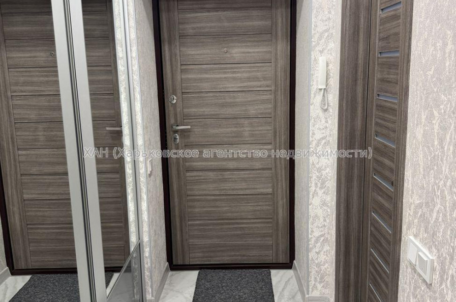Продам квартиру, Победы просп. , 1 кім., 37.40 м², евроремонт 