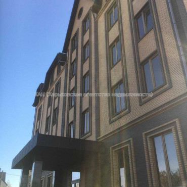 Продам квартиру, Академика Павлова ул. , 1 кім., 39.10 м², без внутренних работ 