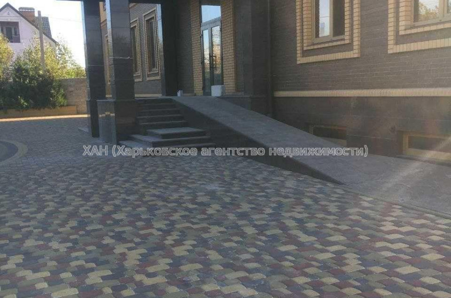 Продам квартиру, Академика Павлова ул. , 1  ком., 39.10 м², без внутренних работ 