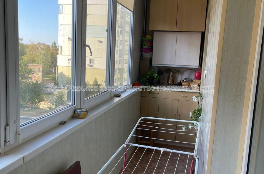 Продам квартиру, Юбилейный просп. , 2 кім., 65 м², капитальный ремонт 