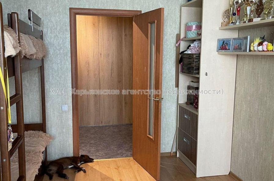 Продам квартиру, Юбилейный просп. , 2 кім., 65 м², капитальный ремонт 