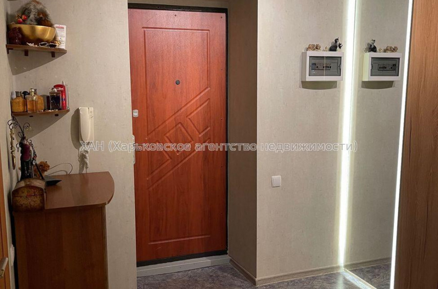 Продам квартиру, Юбилейный просп. , 2 кім., 65 м², капитальный ремонт 