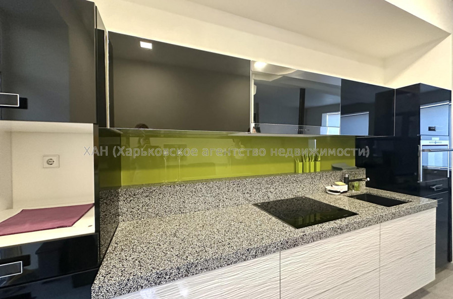 Продам квартиру, Данилевского ул. , 10 , 1  ком., 69.30 м², евроремонт 