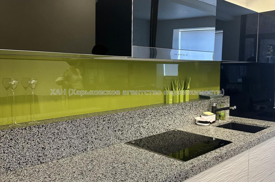 Продам квартиру, Данилевского ул. , 10 , 1  ком., 69.30 м², евроремонт 