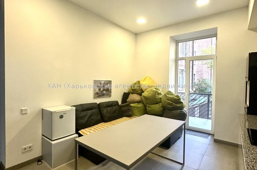 Продам квартиру, Данилевского ул. , 10 , 1  ком., 69.30 м², евроремонт 