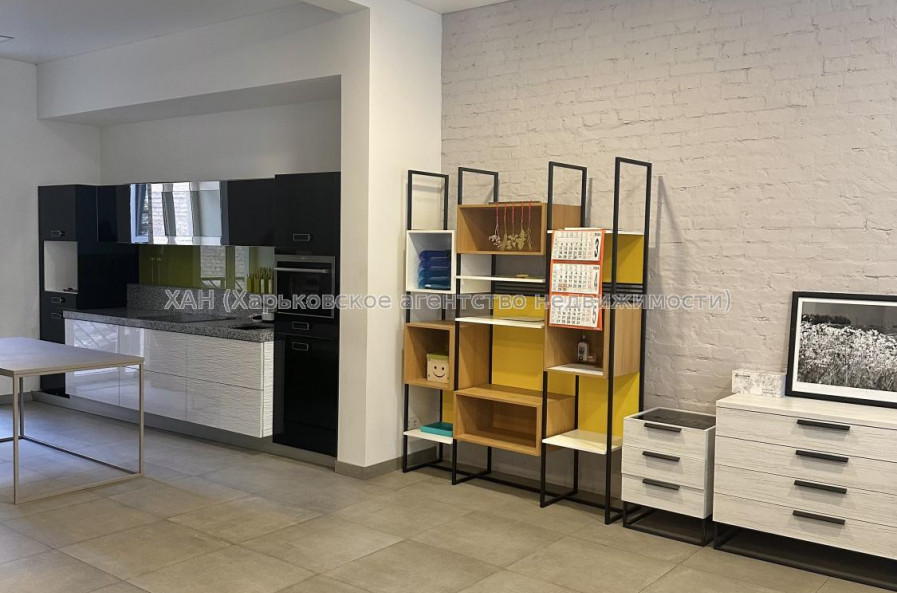 Продам квартиру, Данилевского ул. , 10 , 1  ком., 69.30 м², евроремонт 