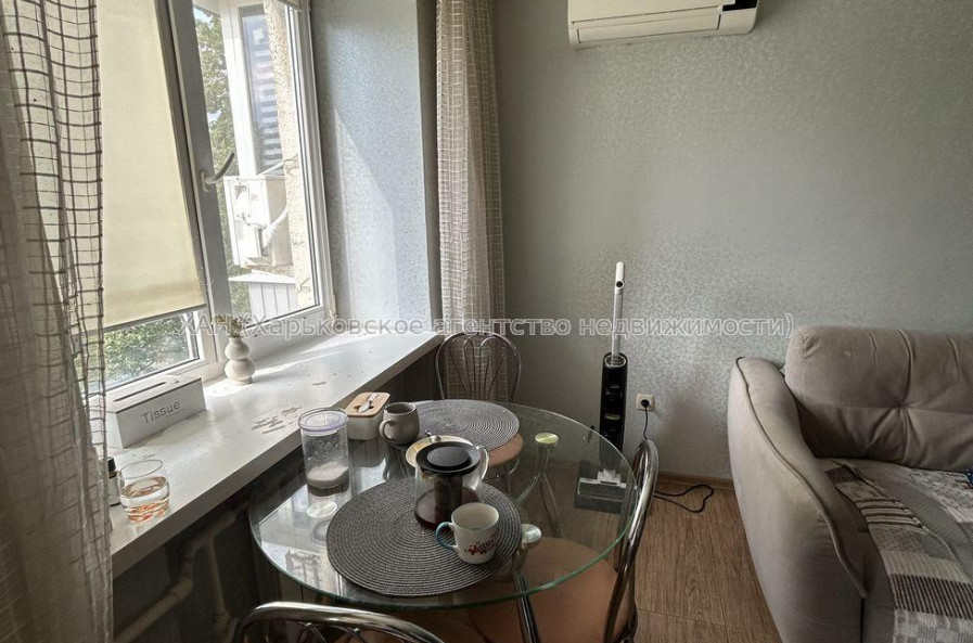 Продам квартиру, Льва Ландау просп. , 3  ком., 58 м², евроремонт 