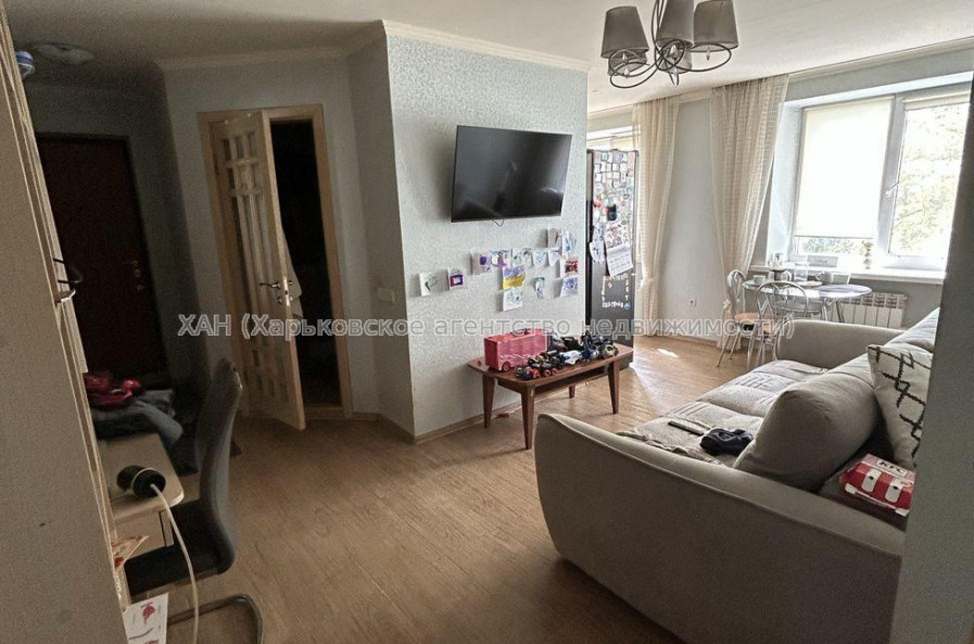 Продам квартиру, Льва Ландау просп. , 3  ком., 58 м², евроремонт 