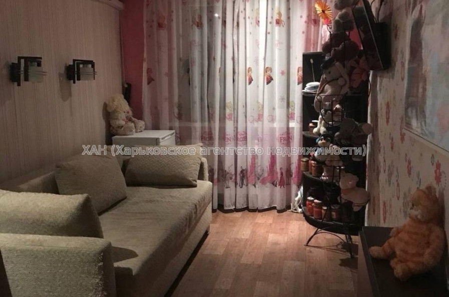 Продам квартиру, Каденюка ул. , 3  ком., 57 м², евроремонт 