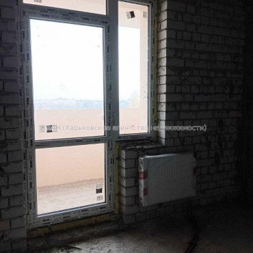 Продам квартиру, Сергея Барсукова ул. , 1 кім., 40 м², без ремонта 