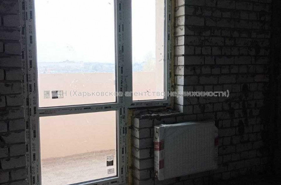 Продам квартиру, Сергея Барсукова ул. , 1 кім., 40 м², без ремонта 