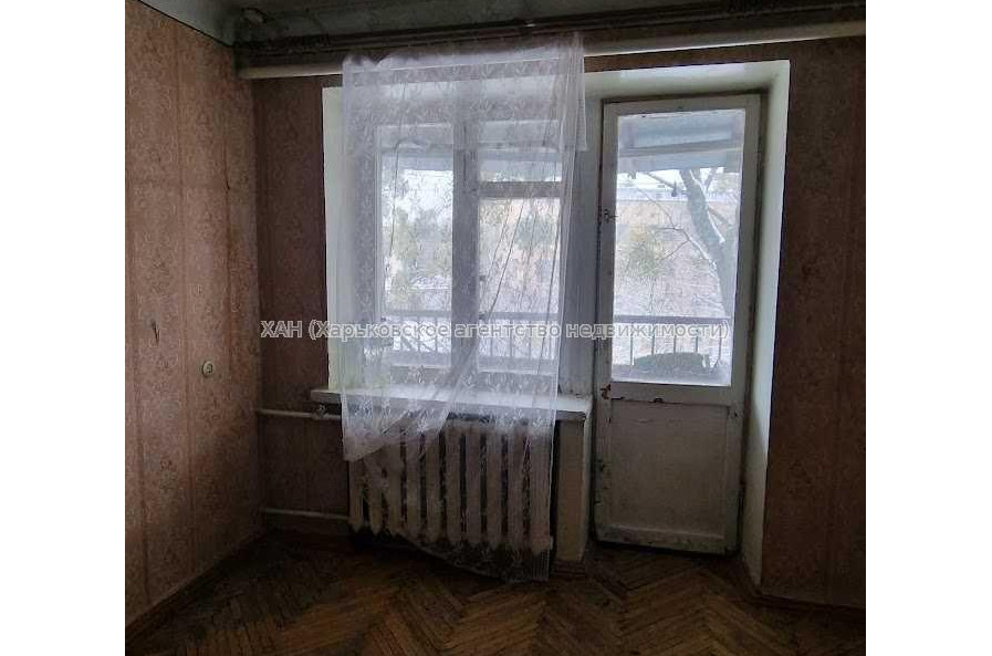 Продам квартиру, Науки просп. , 1  ком., 30 м², без ремонта 