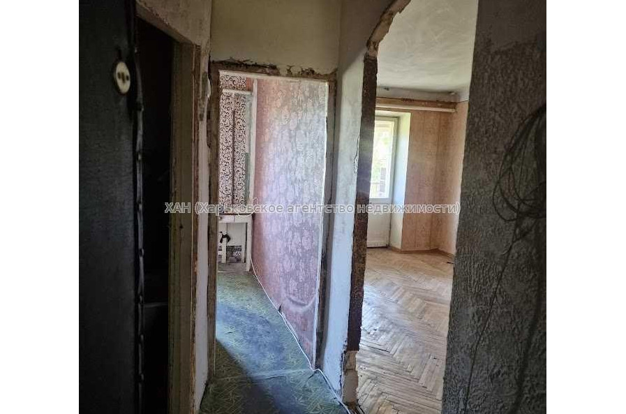 Продам квартиру, Науки просп. , 1  ком., 30 м², без ремонта 