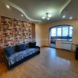 Здам квартиру, Пермская ул. , 1 кім., 37 м², капитальный ремонт