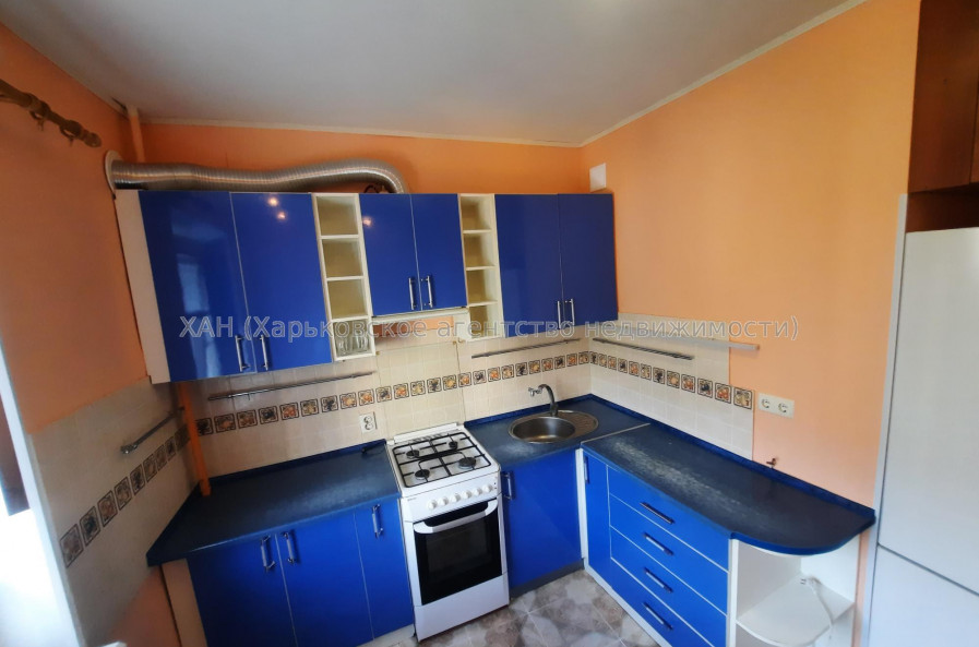 Здам квартиру, Пермская ул. , 1 кім., 37 м², капитальный ремонт 