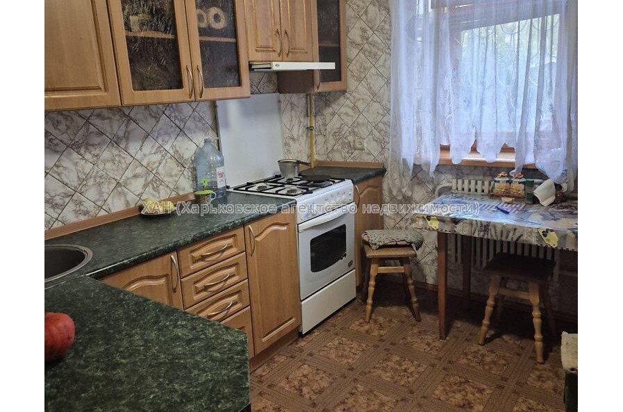 Продам квартиру, Григоровское шоссе , 2  ком., 51 м², косметический ремонт 
