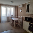 Продам квартиру, Сухумская ул. , 2 кім., 81 м², авторский дизайн 