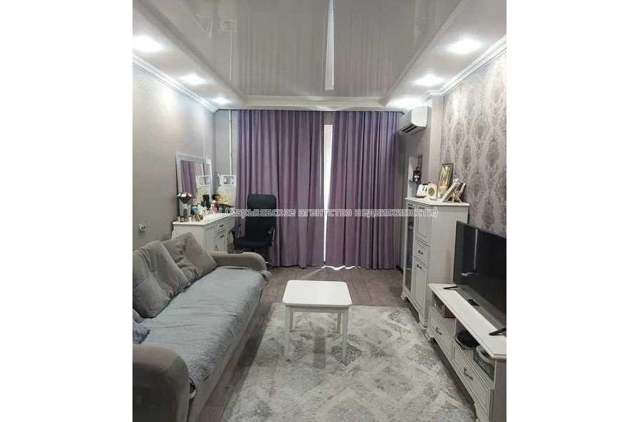 Продам квартиру, Валентиновская ул. , 58Б , 2  ком., 47 м², капитальный ремонт 