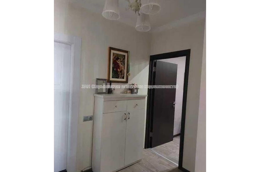 Продам квартиру, Валентиновская ул. , 58Б , 2  ком., 47 м², капитальный ремонт 