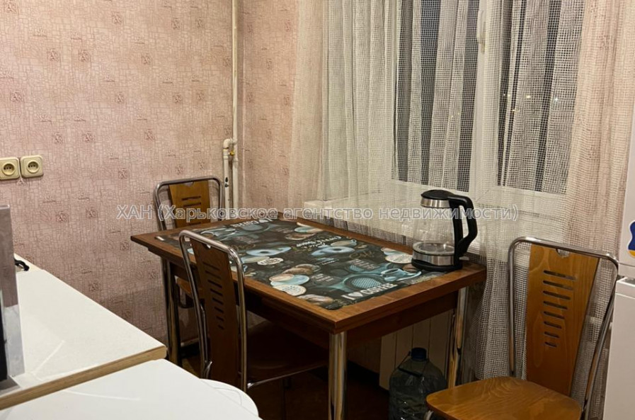 Здам квартиру, Гимназическая наб. , 2 кім., 46 м², капитальный ремонт 