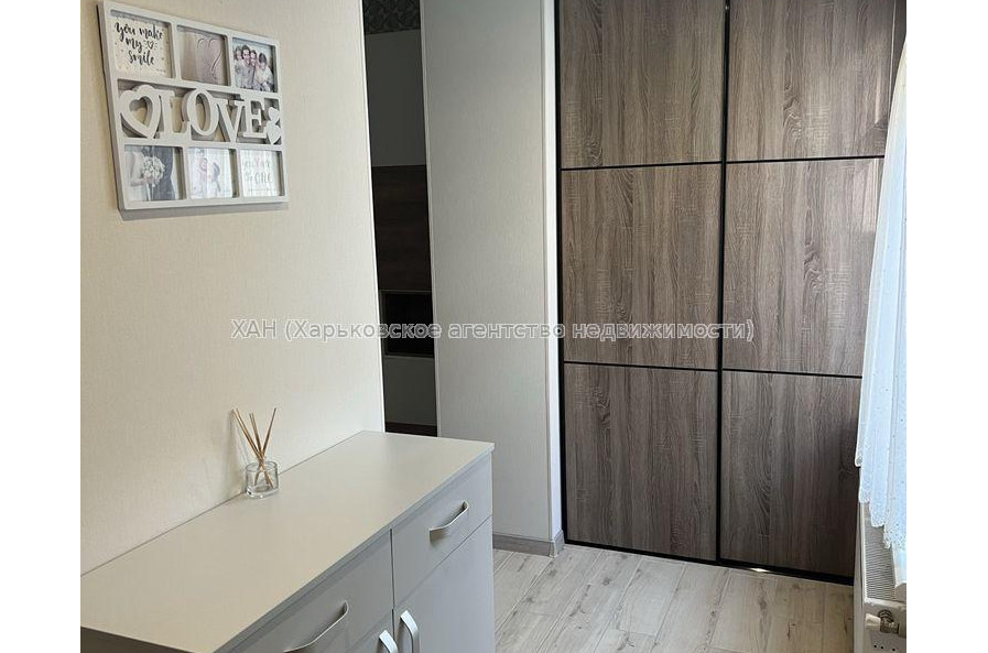 Продам квартиру, Верхнегиевская ул. , 1  ком., 50 м², капитальный ремонт 