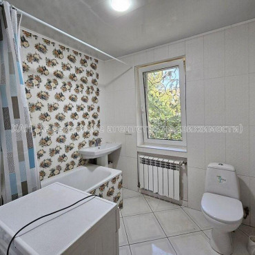 Продам будинок, Регистраторская ул. , 109 м², 12 соток, косметический ремонт 