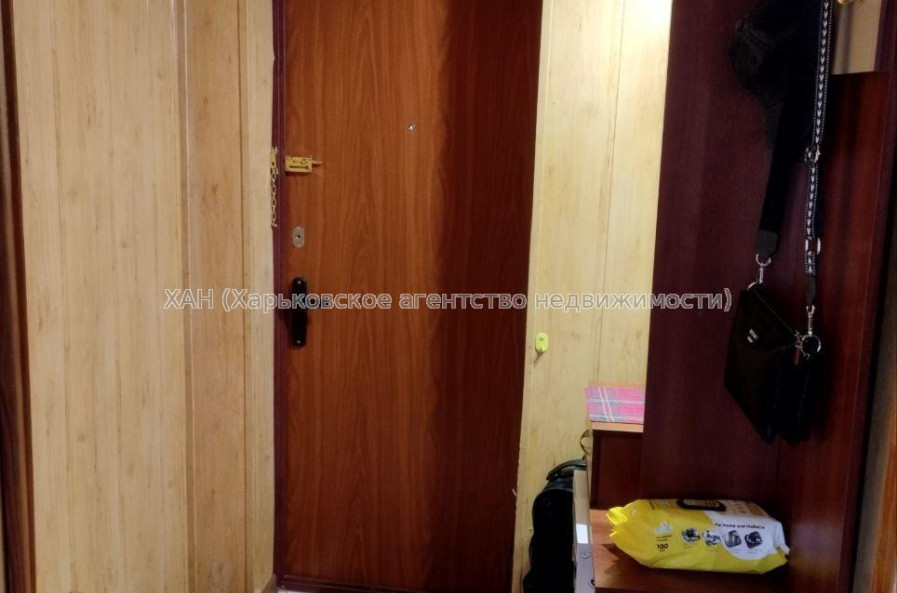 Продам квартиру, Каденюка ул. , 1  ком., 31 м², косметический ремонт 