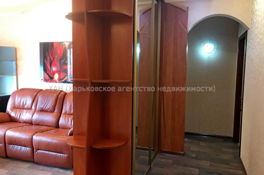 Продам квартиру, Непокоренных ул. , 12А , 3  ком., 64 м², евроремонт 