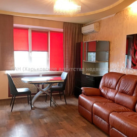 Продам квартиру, Непокоренных ул. , 12А , 3 кім., 64 м², евроремонт