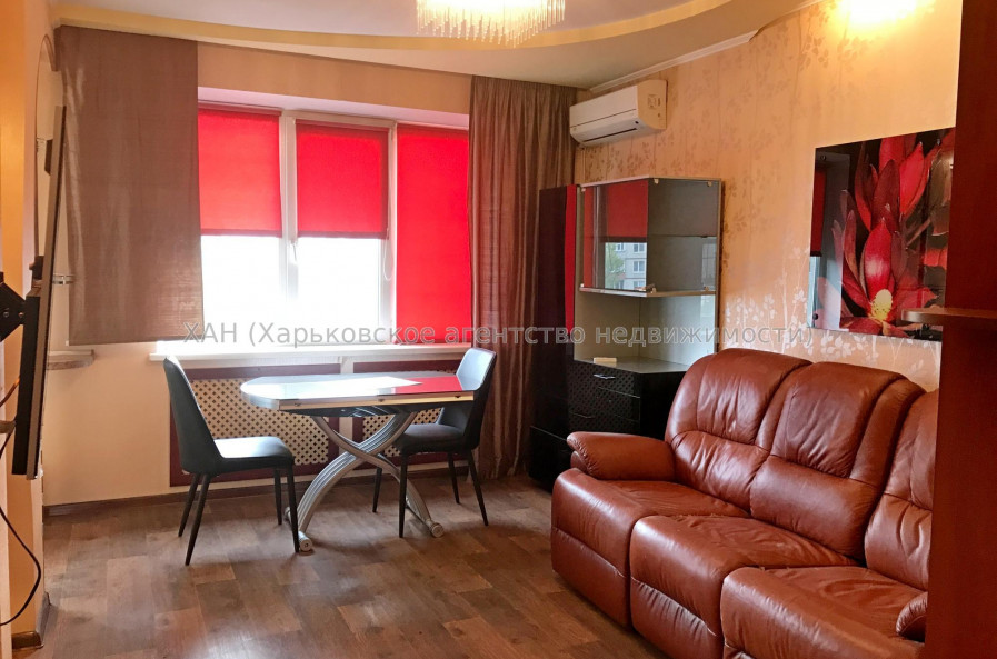 Продам квартиру, Непокоренных ул. , 12А , 3  ком., 64 м², евроремонт 