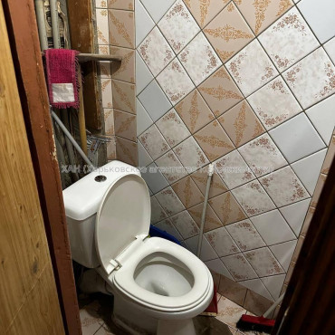 Продам квартиру, Деревянко ул. , 3 кім., 57 м², советский ремонт 