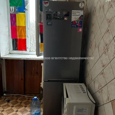 Продам квартиру, Деревянко ул. , 3 кім., 57 м², советский ремонт 