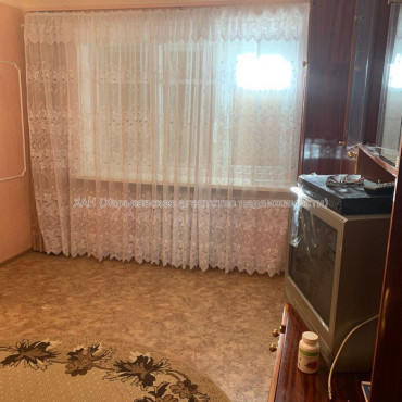 Продам квартиру, Боевая ул. , 2 кім., 43.30 м², косметический ремонт 