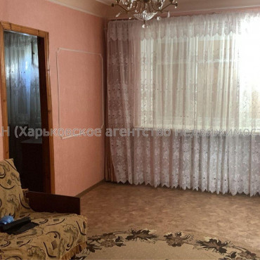 Продам квартиру, Боевая ул. , 2 кім., 43.30 м², косметический ремонт 