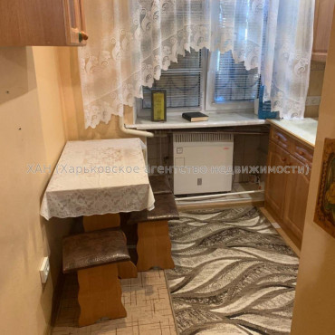 Продам квартиру, Боевая ул. , 2 кім., 43.30 м², косметический ремонт 