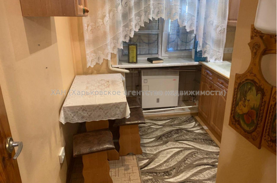Продам квартиру, Боевая ул. , 2  ком., 43.30 м², косметический ремонт 