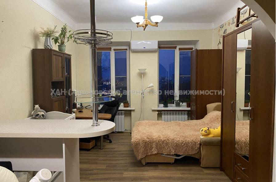 Продам квартиру, Каширская ул. , 1  ком., 33.60 м², капитальный ремонт 