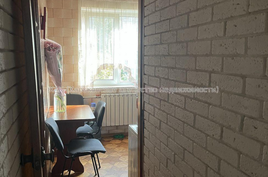 Продам квартиру, Познанская ул. , 2  ком., 45 м², косметический ремонт 