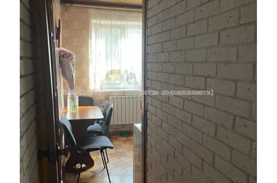 Продам квартиру, Познанская ул. , 2  ком., 45 м², косметический ремонт 