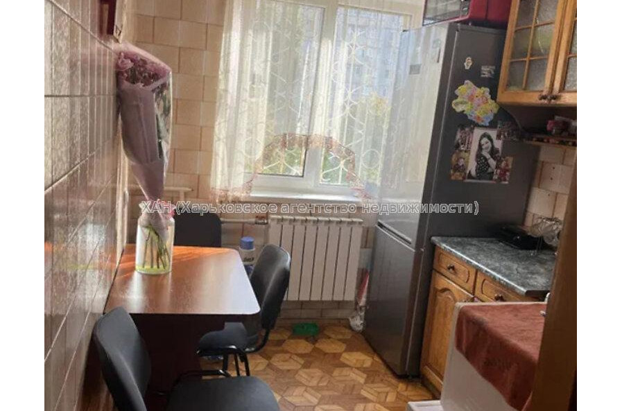 Продам квартиру, Познанская ул. , 2  ком., 45 м², косметический ремонт 