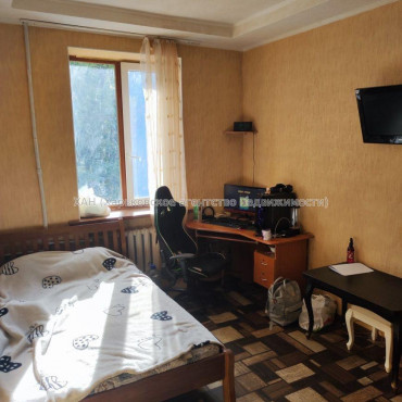 Продам квартиру, Индустриальный просп. , 2 кім., 40 м², евроремонт 