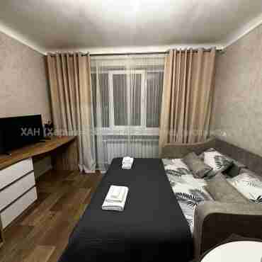 Продам квартиру, Свистуна ул. , 1 кім., 25 м², евроремонт 