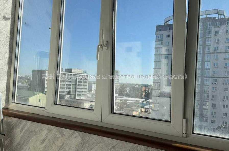 Продам квартиру, Льва Ландау просп. , 2 кім., 63 м², евроремонт 