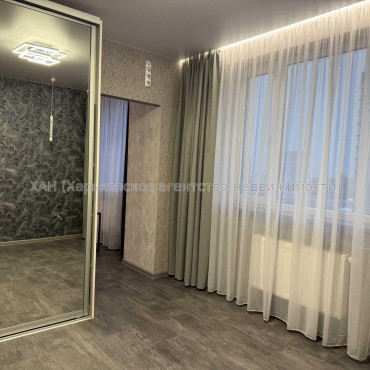 Продам квартиру, Льва Ландау просп. , 2  ком., 63 м², евроремонт 