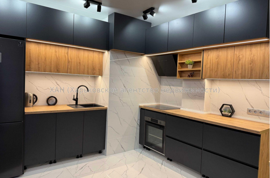 Продам квартиру, Льва Ландау просп. , 2  ком., 63 м², евроремонт 