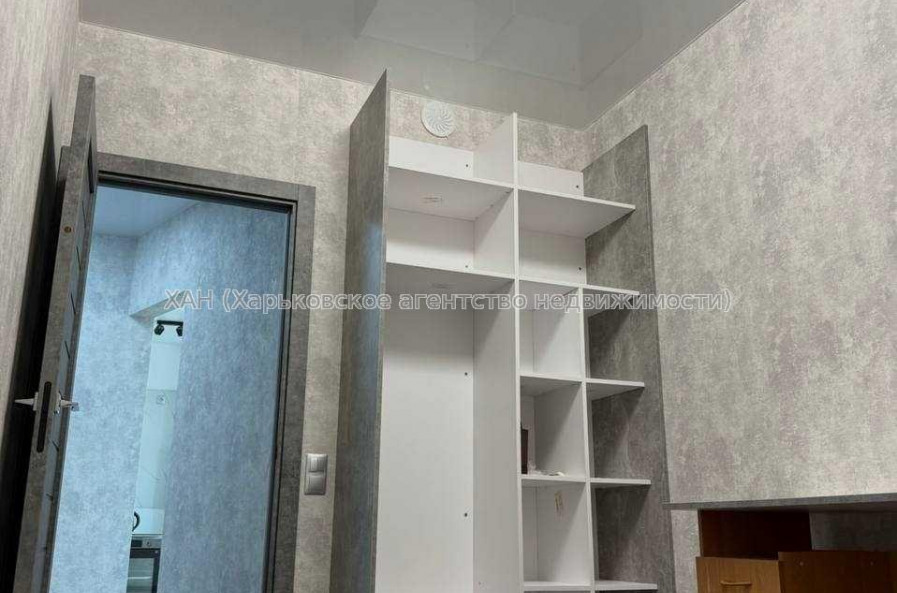 Продам квартиру, Льва Ландау просп. , 2 кім., 63 м², евроремонт 